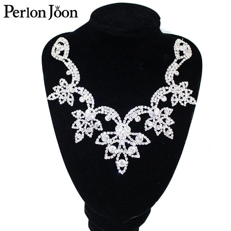 6*4.2in  Ab Crystal collar Rhinestone sew-on necklace adornment for Wedding Dress Skirt Flashing  Clothing Accessories YL012
