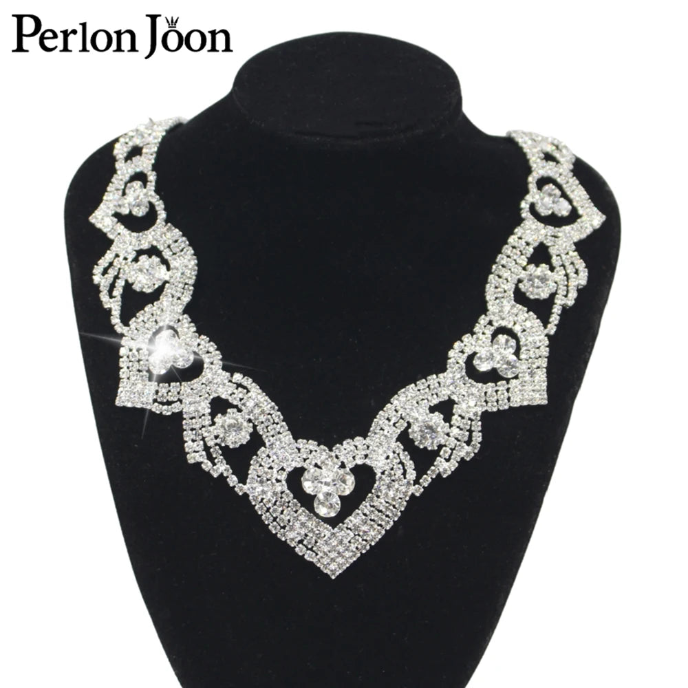 6*4.2in  Ab Crystal collar Rhinestone sew-on necklace adornment for Wedding Dress Skirt Flashing  Clothing Accessories YL012